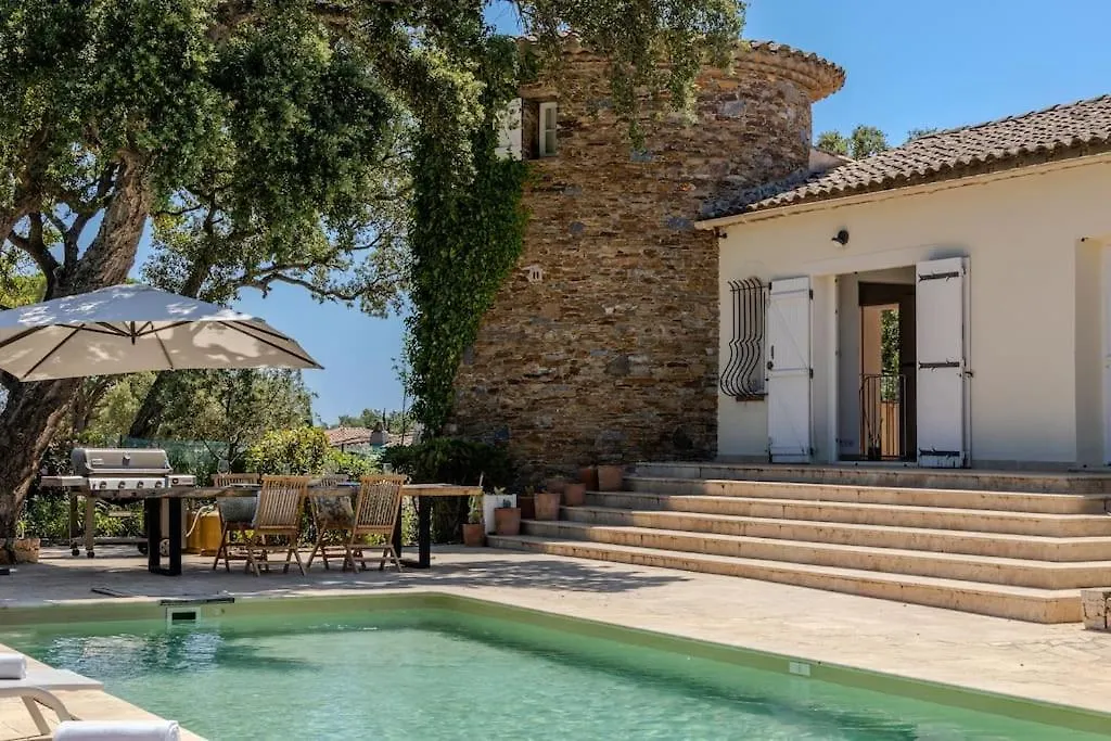 Villa Serenite Grimaud 0*,
